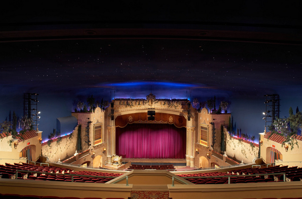 image of the Plaza Theater by David Sabal